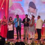 ‘दुलहिनिया नाच नचावे’ के लिए मनोज भावुक को बेस्ट लिरिसिस्ट अवॉर्ड