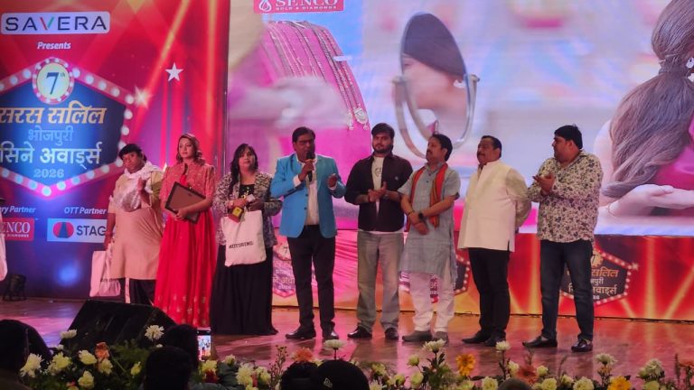 ‘दुलहिनिया नाच नचावे’ के लिए मनोज भावुक को बेस्ट लिरिसिस्ट अवॉर्ड